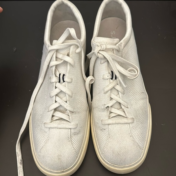 Men’s Rothys sneakers - Picture 1 of 2